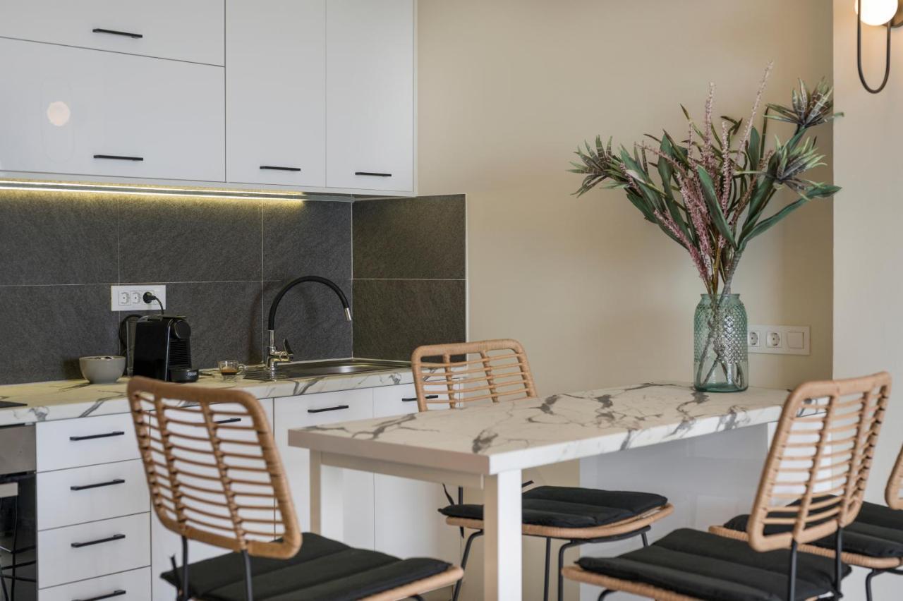 Kolymbari Sea Front Cozy Apartments Экстерьер фото