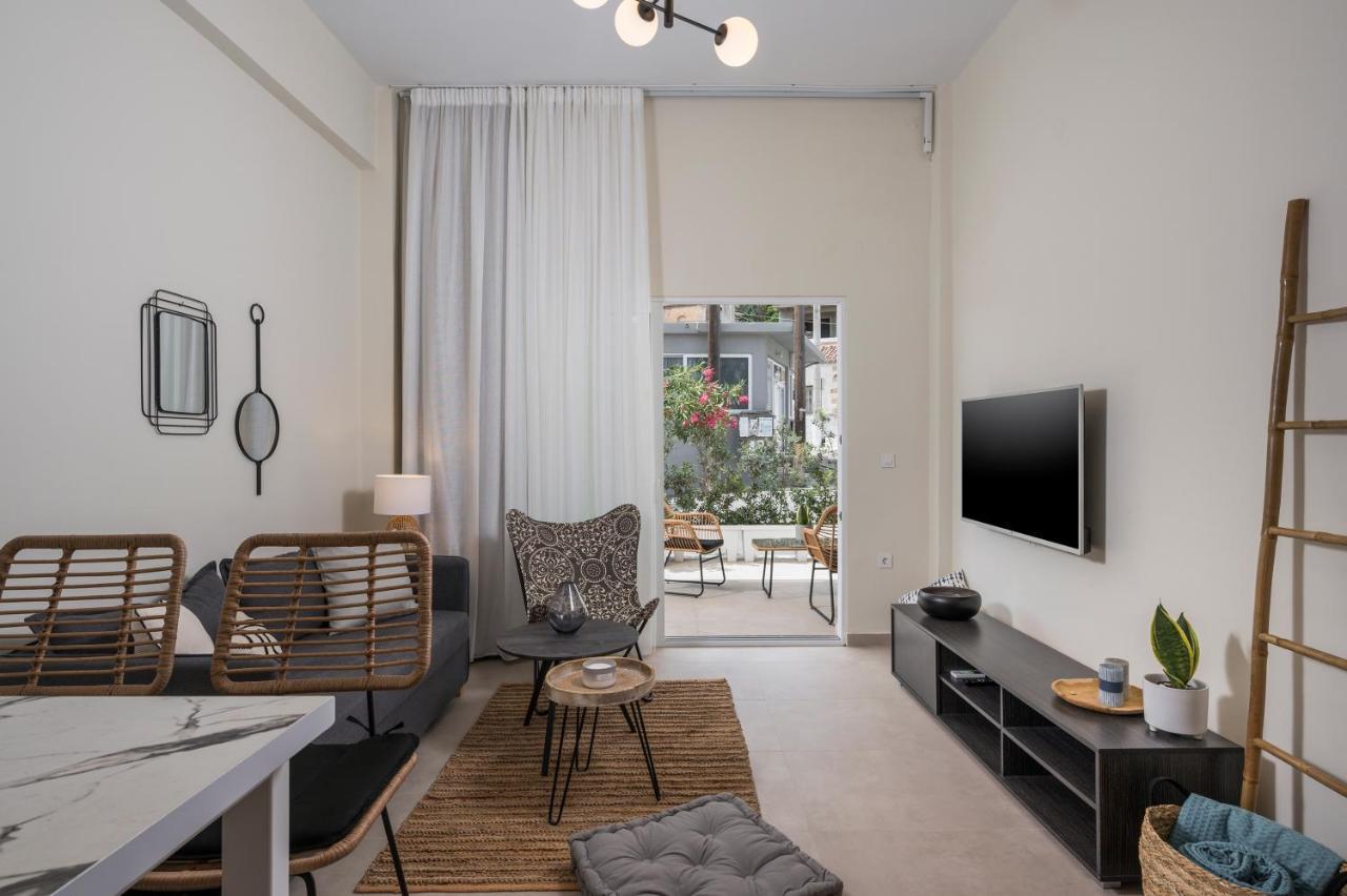 Kolymbari Sea Front Cozy Apartments Экстерьер фото
