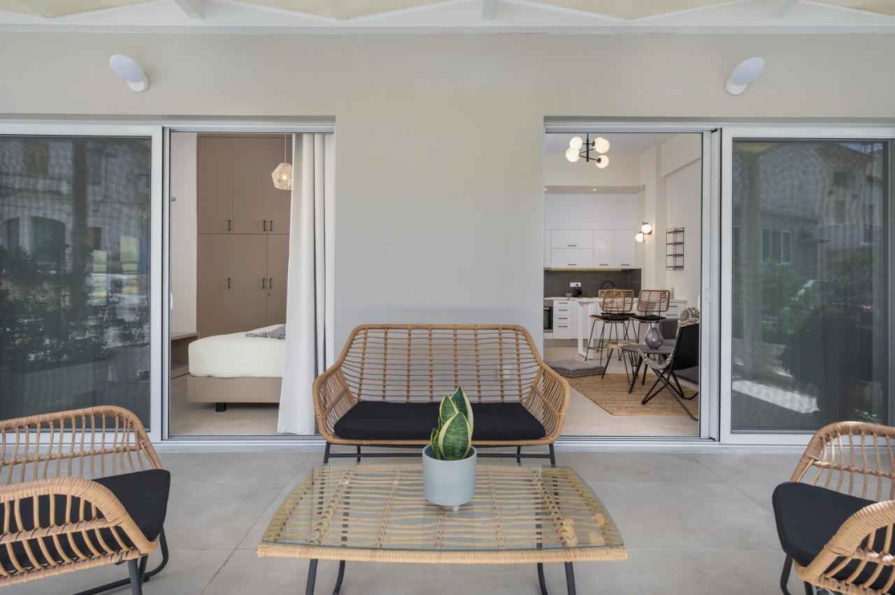 Kolymbari Sea Front Cozy Apartments Экстерьер фото